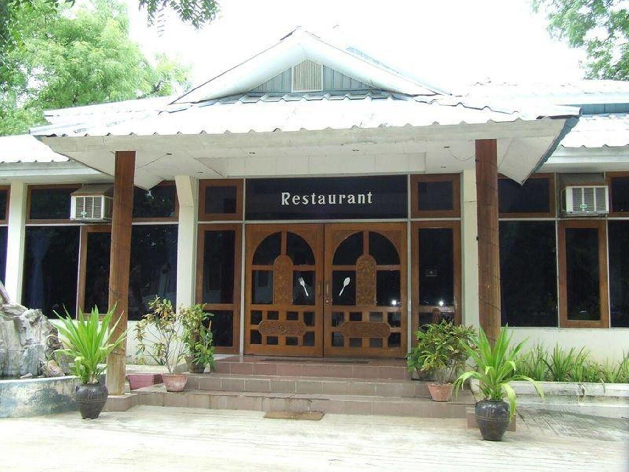 Thante Hotel - Nyaung Oo Exterior foto